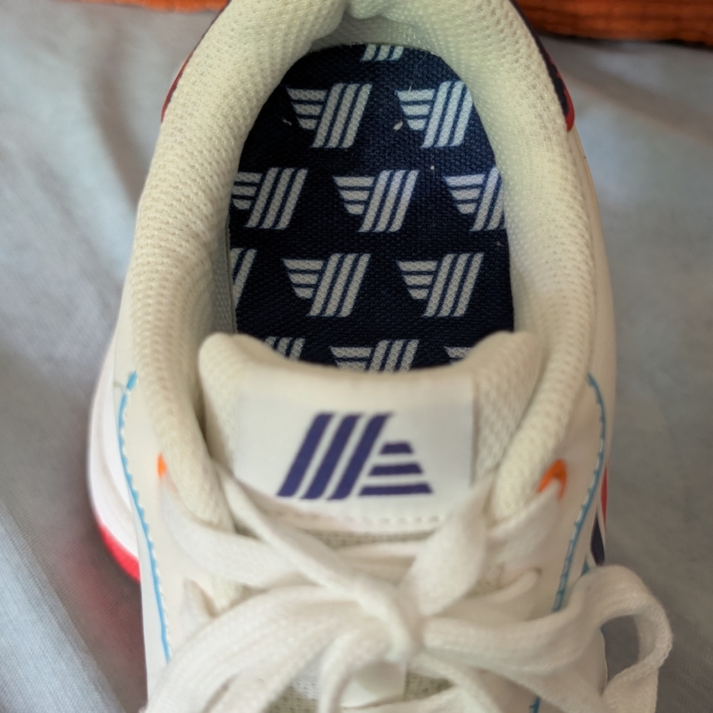 Colorful White Sneakers with Red Soles - Picture 4 of 8